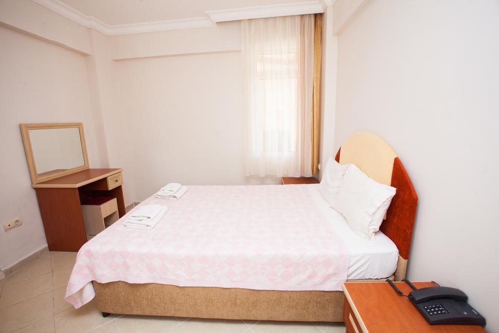 Yalcinkaya Apart Hotel Çeşme エクステリア 写真