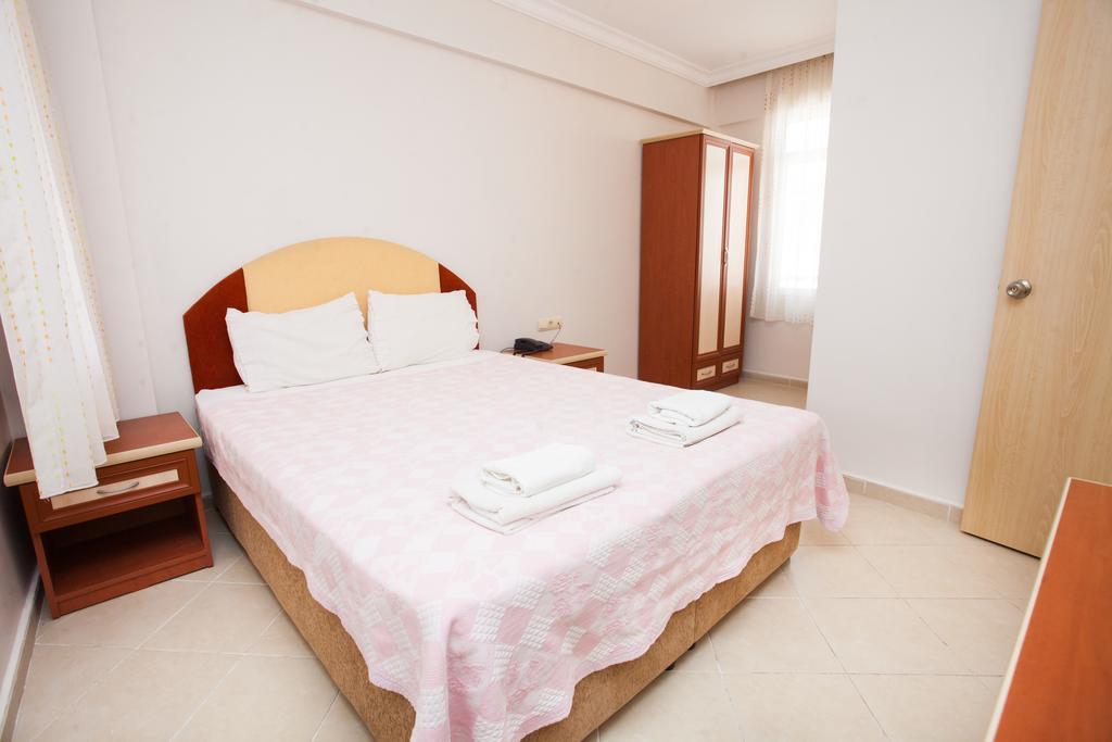 Yalcinkaya Apart Hotel Çeşme エクステリア 写真