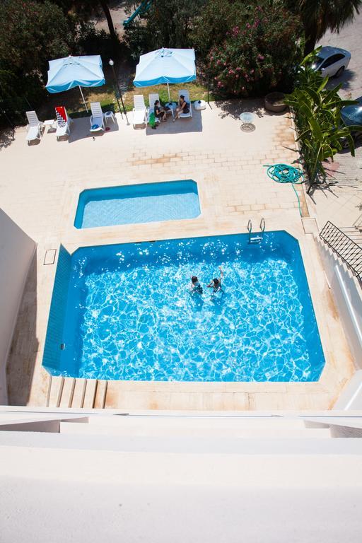Yalcinkaya Apart Hotel Çeşme エクステリア 写真