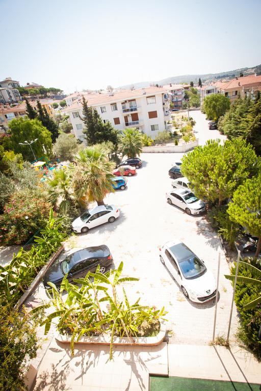 Yalcinkaya Apart Hotel Çeşme エクステリア 写真