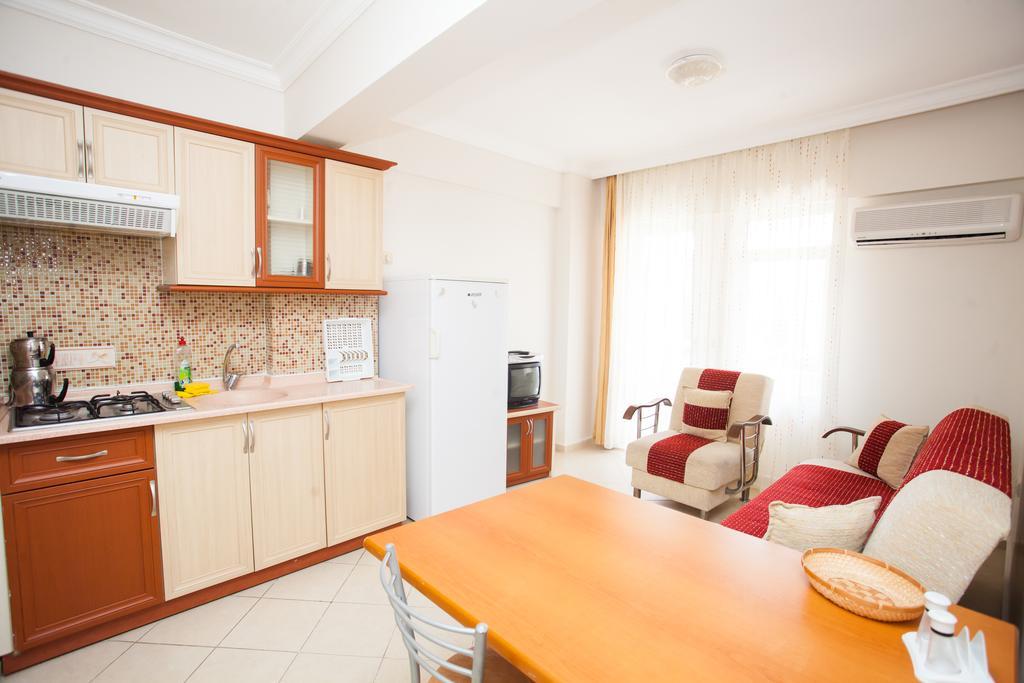 Yalcinkaya Apart Hotel Çeşme 部屋 写真